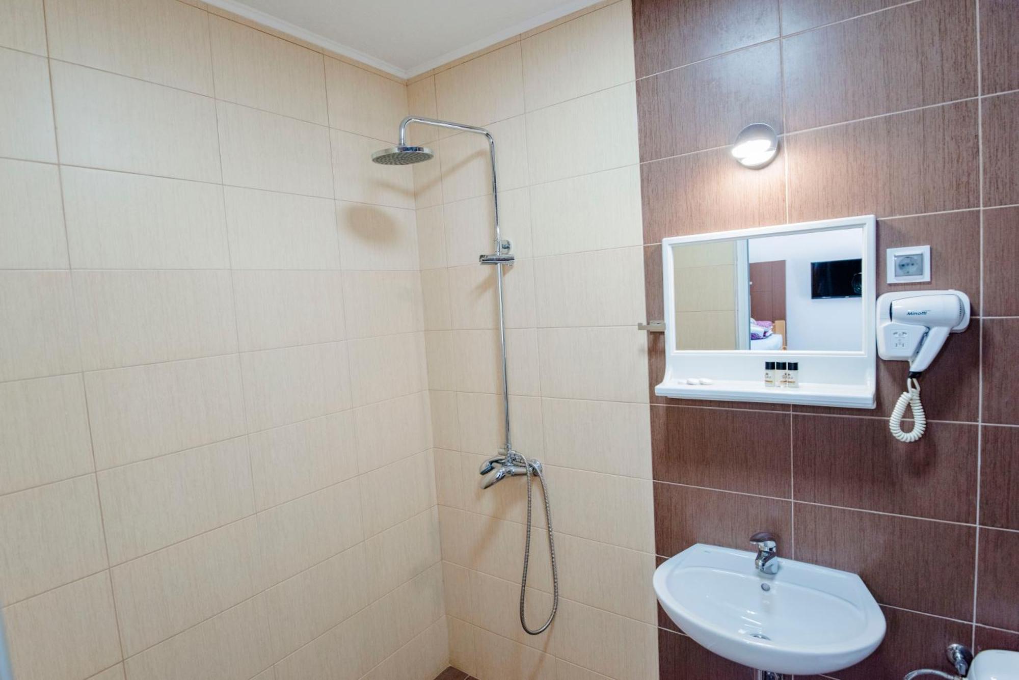 Hotel Kiko Bitola Bagian luar foto