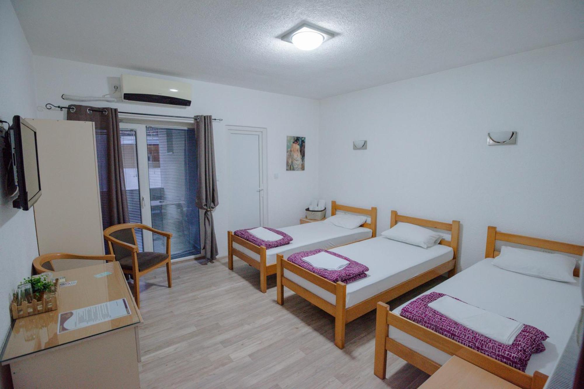 Hotel Kiko Bitola Bagian luar foto