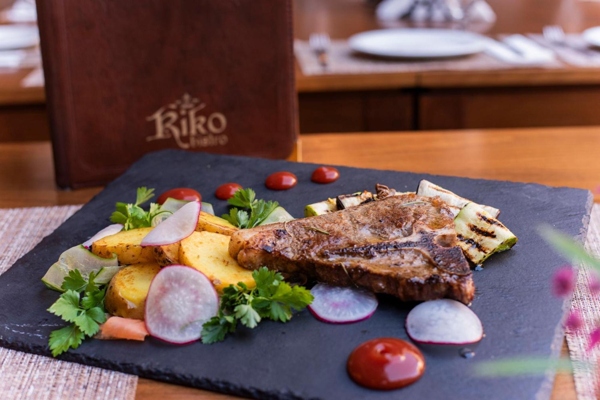 Hotel Kiko Bitola Bagian luar foto