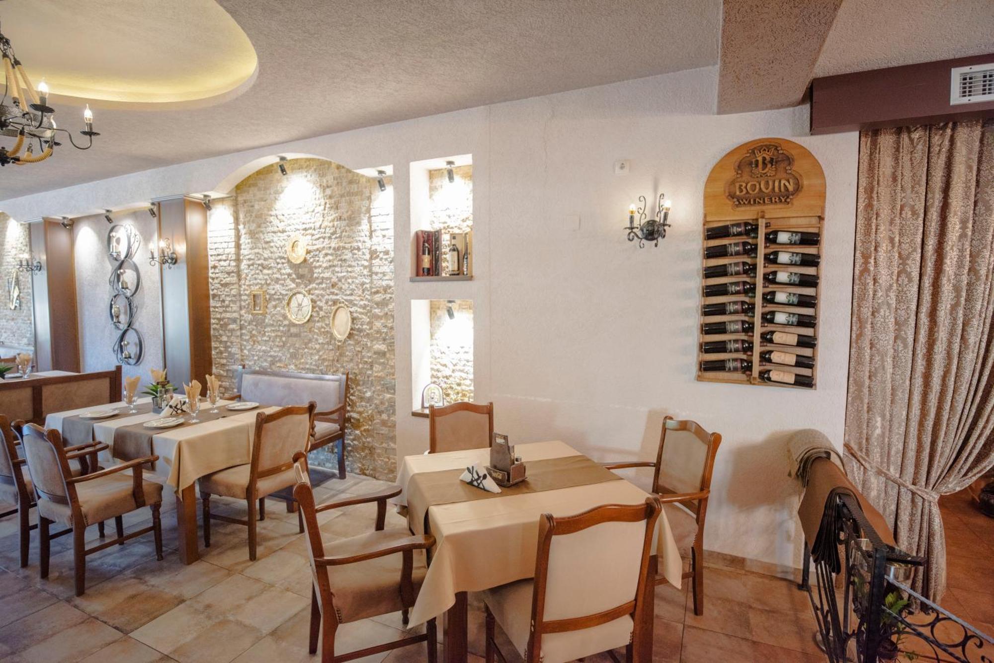Hotel Kiko Bitola Bagian luar foto